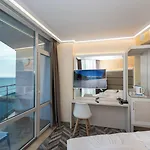 호텔 Sunny Bay 포마리