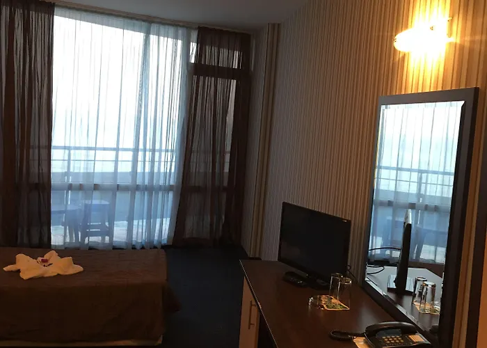 Sunny Bay Hotel Pomorie