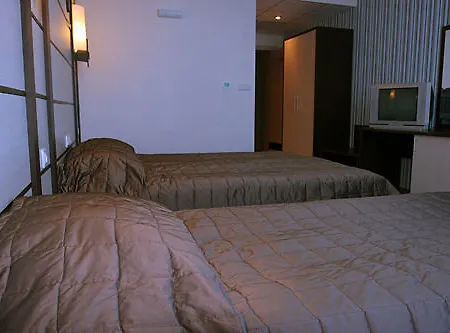Sunny Bay Hotel 3*